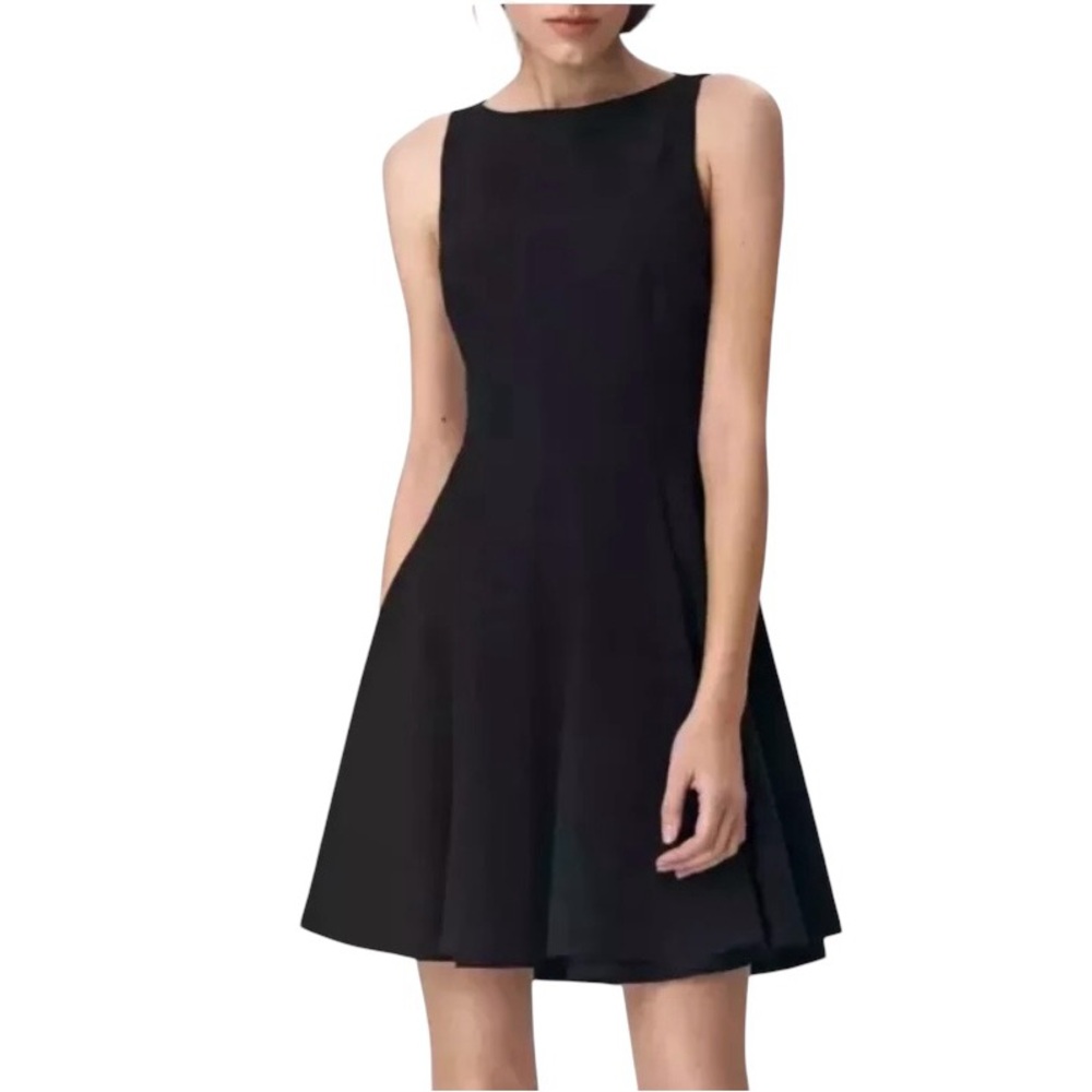 SPANX The Perfect Fit Flare
Black Sleeveless Above
Knee Dress